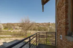 Ruime, instapklare woning, nabij de Donau in Leskovets - Bulgarije