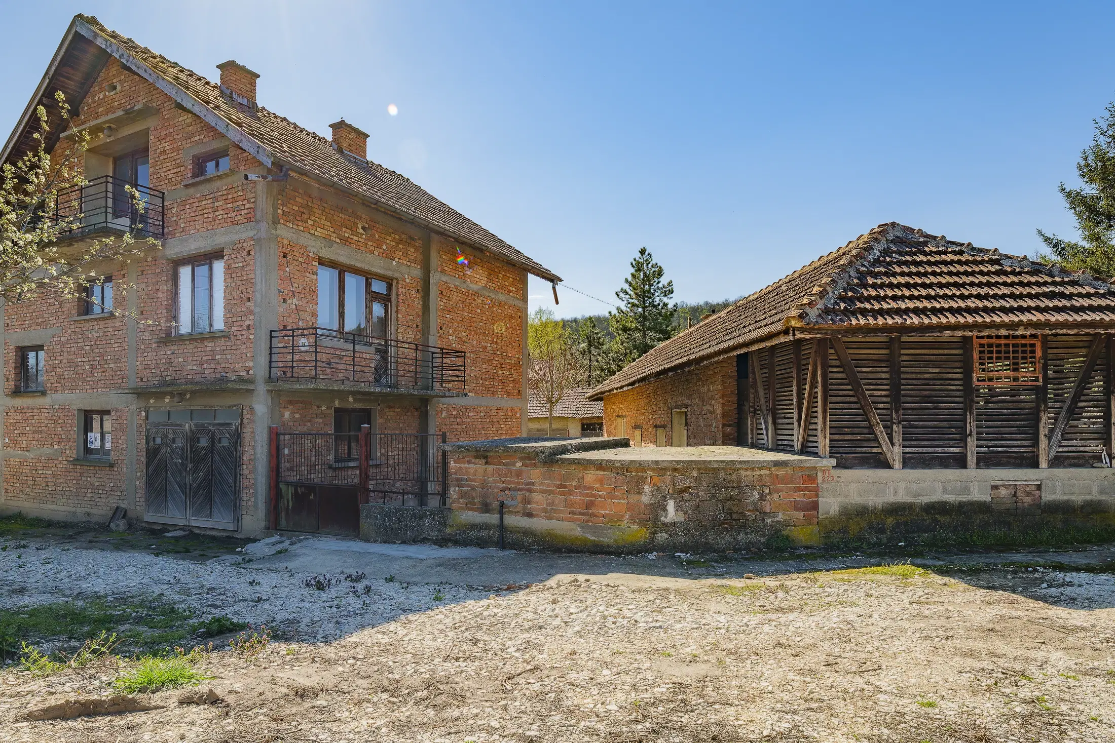 Ruime, instapklare woning, nabij de Donau in Leskovets - Bulgarije