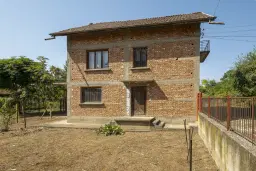 Ruime, instapklare woning, nabij de Donau in Leskovets - Bulgarije