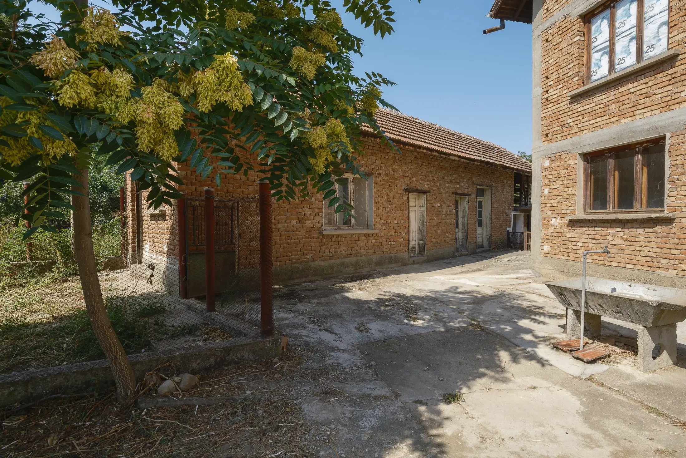 Ruime, instapklare woning, nabij de Donau in Leskovets - Bulgarije