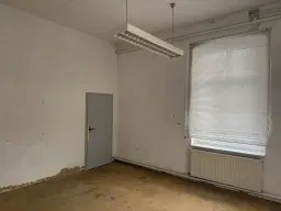 Voormalige textielfabriek op perceel van 5.493 m² - Walddorf- Duitsland