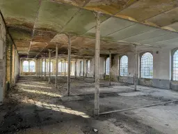 Voormalige textielfabriek op perceel van 5.493 m² - Walddorf- Duitsland