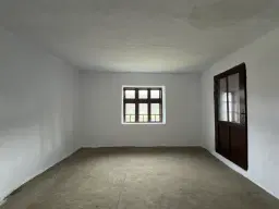 Huis op perceel van 1.900 m² in Slatina, regio Silistra - Bulgarije