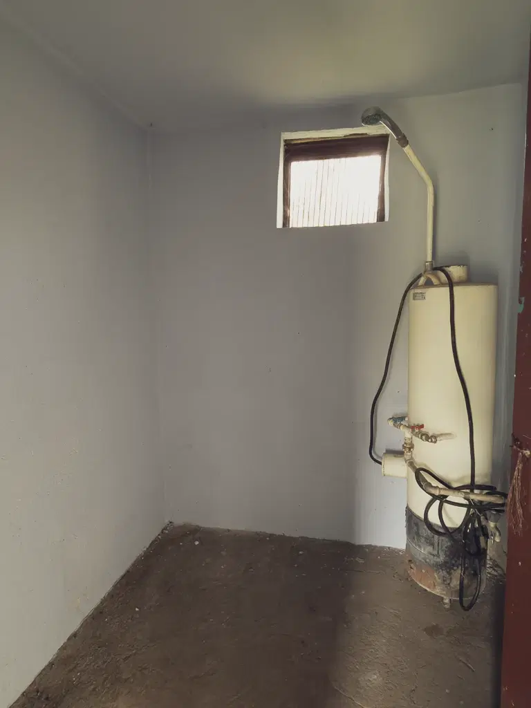 Huis op perceel van 1.900 m² in Slatina, regio Silistra - Bulgarije