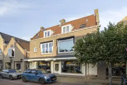 Nieuwerkerk aan den IJssel, Dorpsstraat 28 C en D