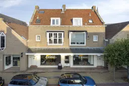 Nieuwerkerk aan den IJssel, Dorpsstraat 28 C en D