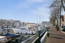 Dordrecht, Nieuwe Haven 23 - 24