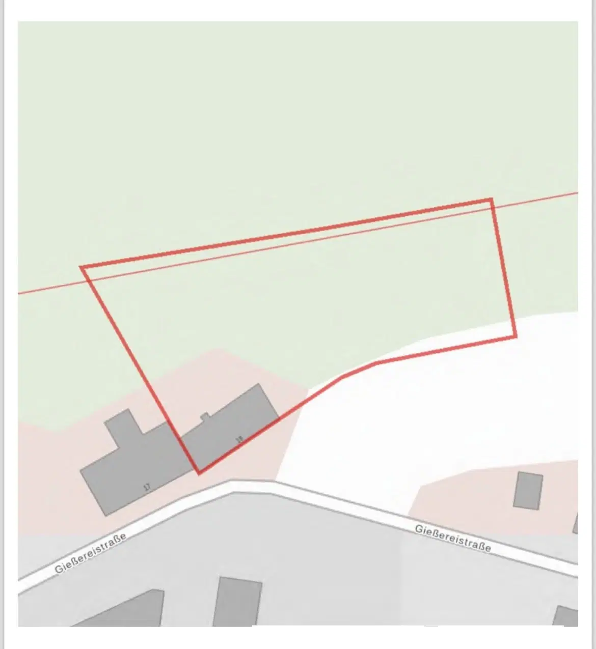 Gebouw met aangrenzend bosgebied in Schönheide - Duitsland