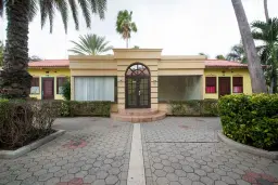 Live veiling - Campo Alegre te Curaçao