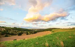 Vrijstaande woning met garage en bijgebouwen in Crossen an der Elster - Duitsland
