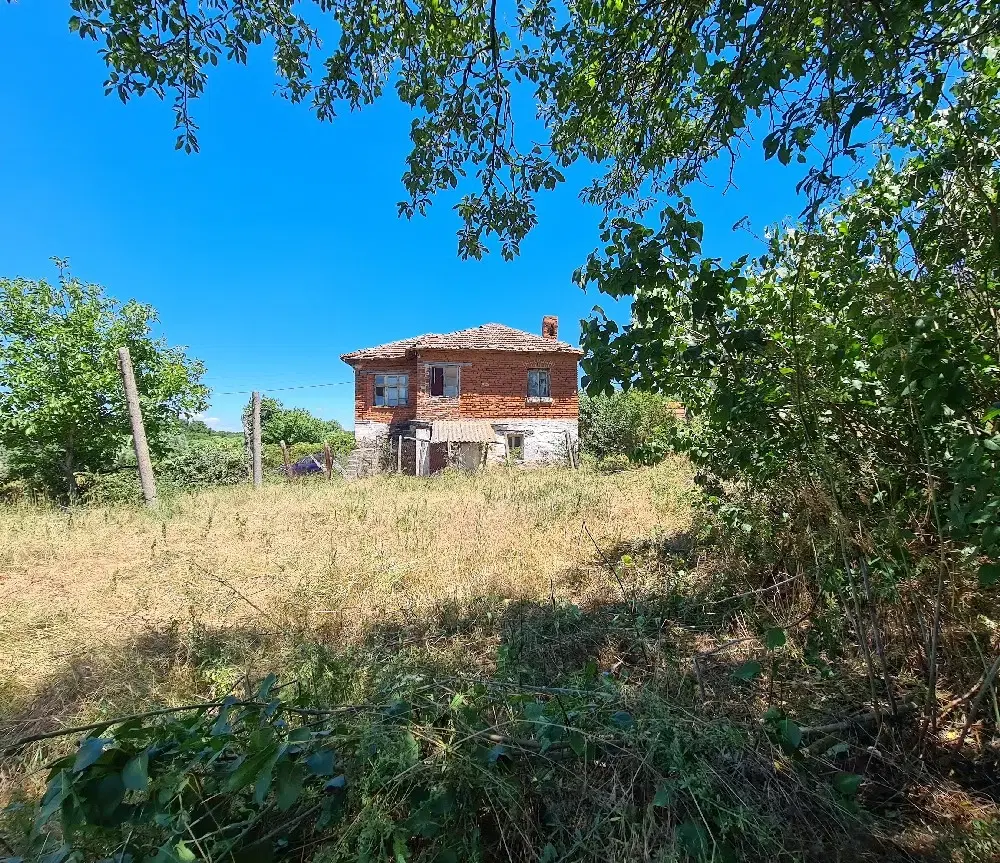 Woning met 2 verdiepingen in Sharkovo (Yambol) - Bulgarije