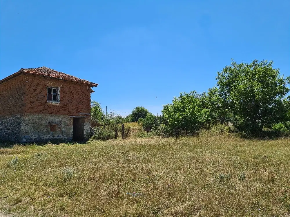 Woning met 2 verdiepingen in Sharkovo (Yambol) - Bulgarije