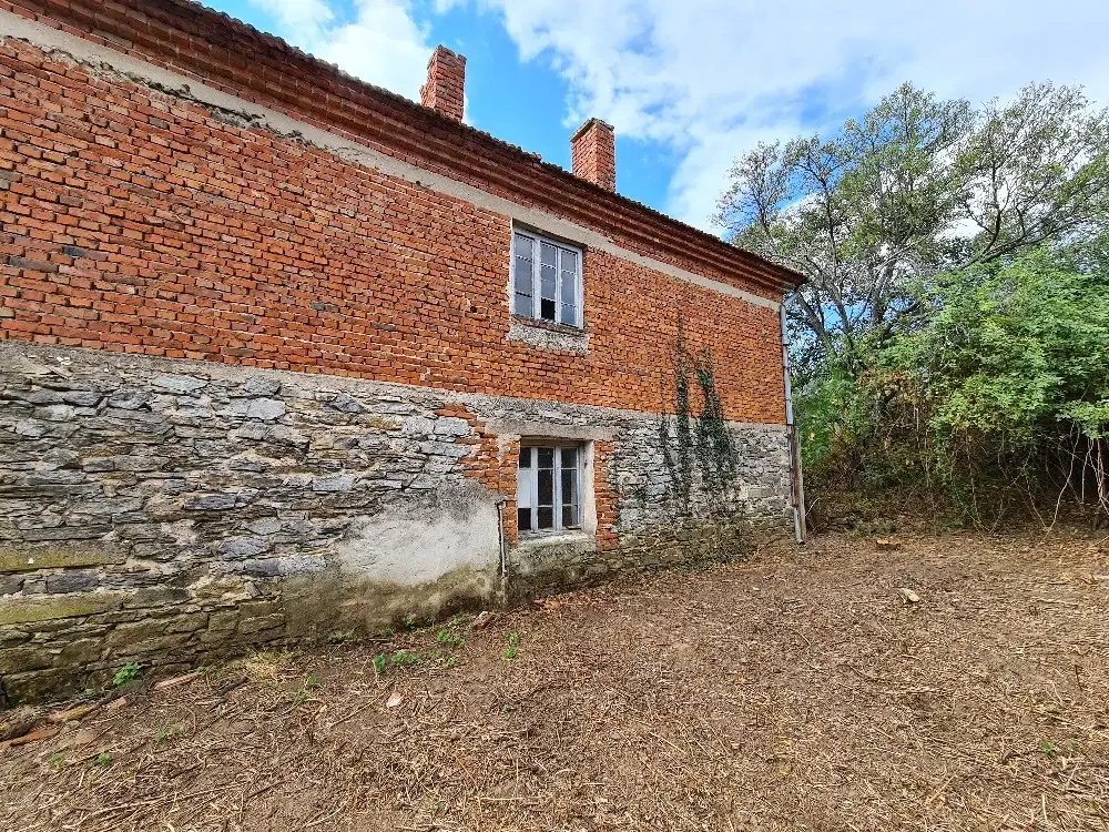 Woning met 2 verdiepingen in Planinovo (Haskovo) - Bulgarije