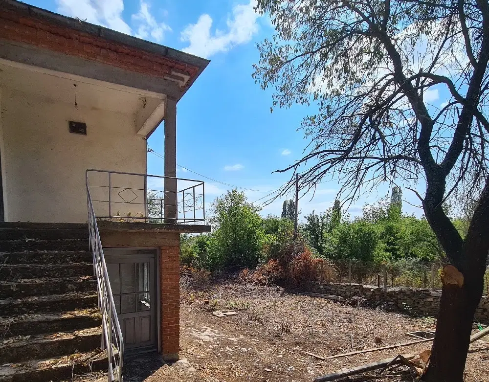 Woning met 2 verdiepingen in Planinovo (Haskovo) - Bulgarije