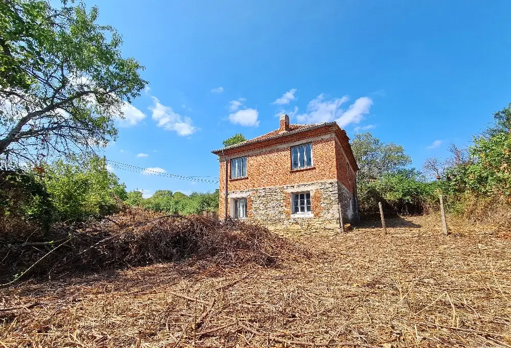 Woning met 2 verdiepingen in Planinovo (Haskovo) - Bulgarije