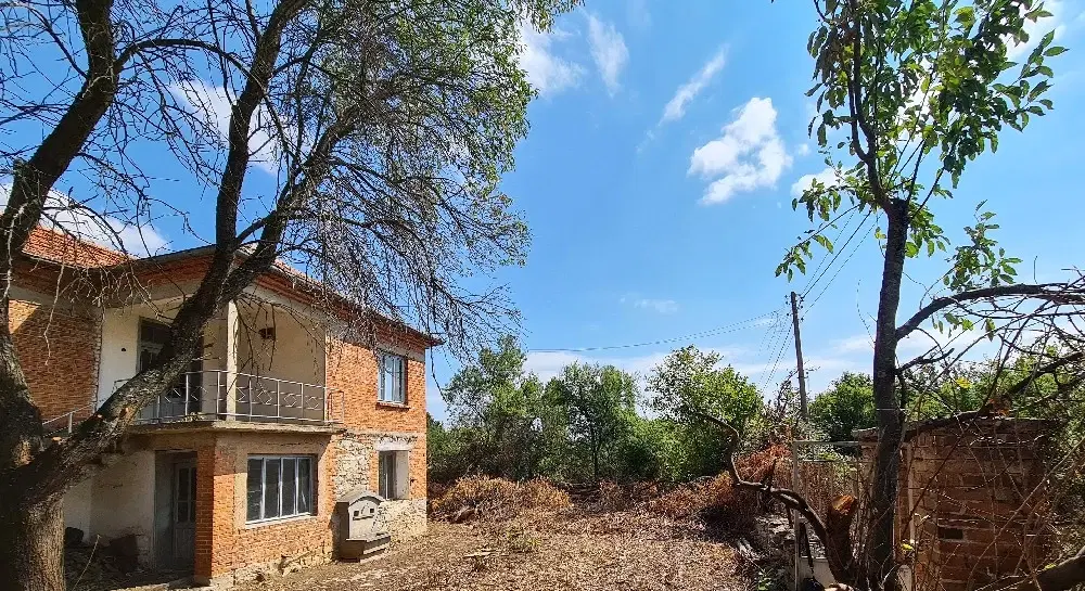 Woning met 2 verdiepingen in Planinovo (Haskovo) - Bulgarije