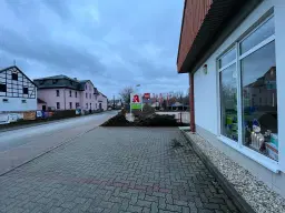 Vrijstaand pand met 2 verdiepingen in Langenwetzendorf - Duitsland