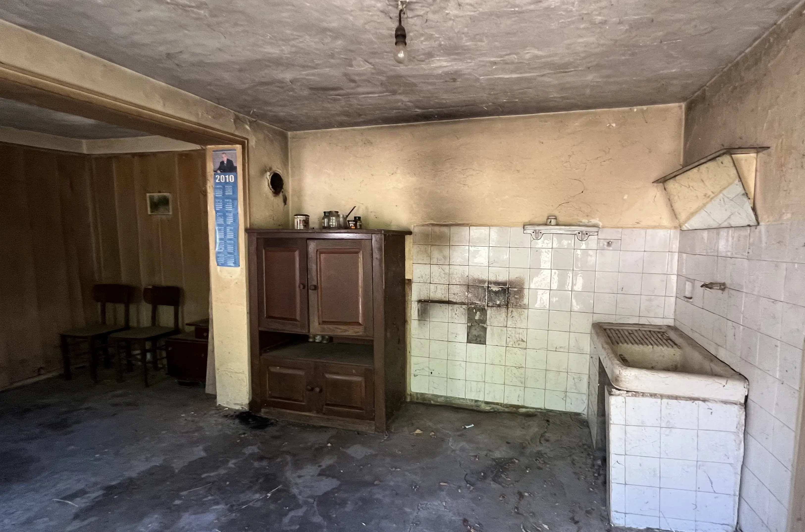 Huis met bijgebouw en schuren in Karamanovo (Ruse) - Bulgarije