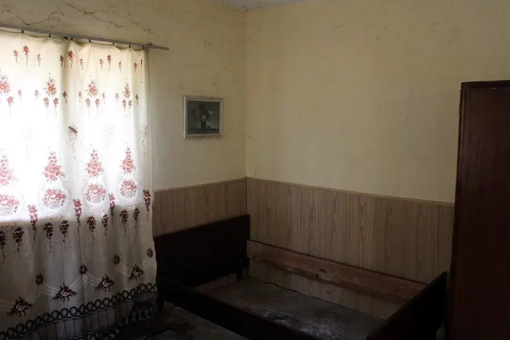 Huis met bijgebouw en schuren in Karamanovo (Ruse) - Bulgarije