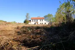 Stenen huis met 2 verdiepingen in Darzhava (Star Zagora) - Bulgarije
