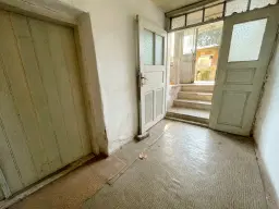 Huis met 2.170 m2 grond en bijgebouwen in Gorna Studena (Veliko Tarnovo) - Bulgarije