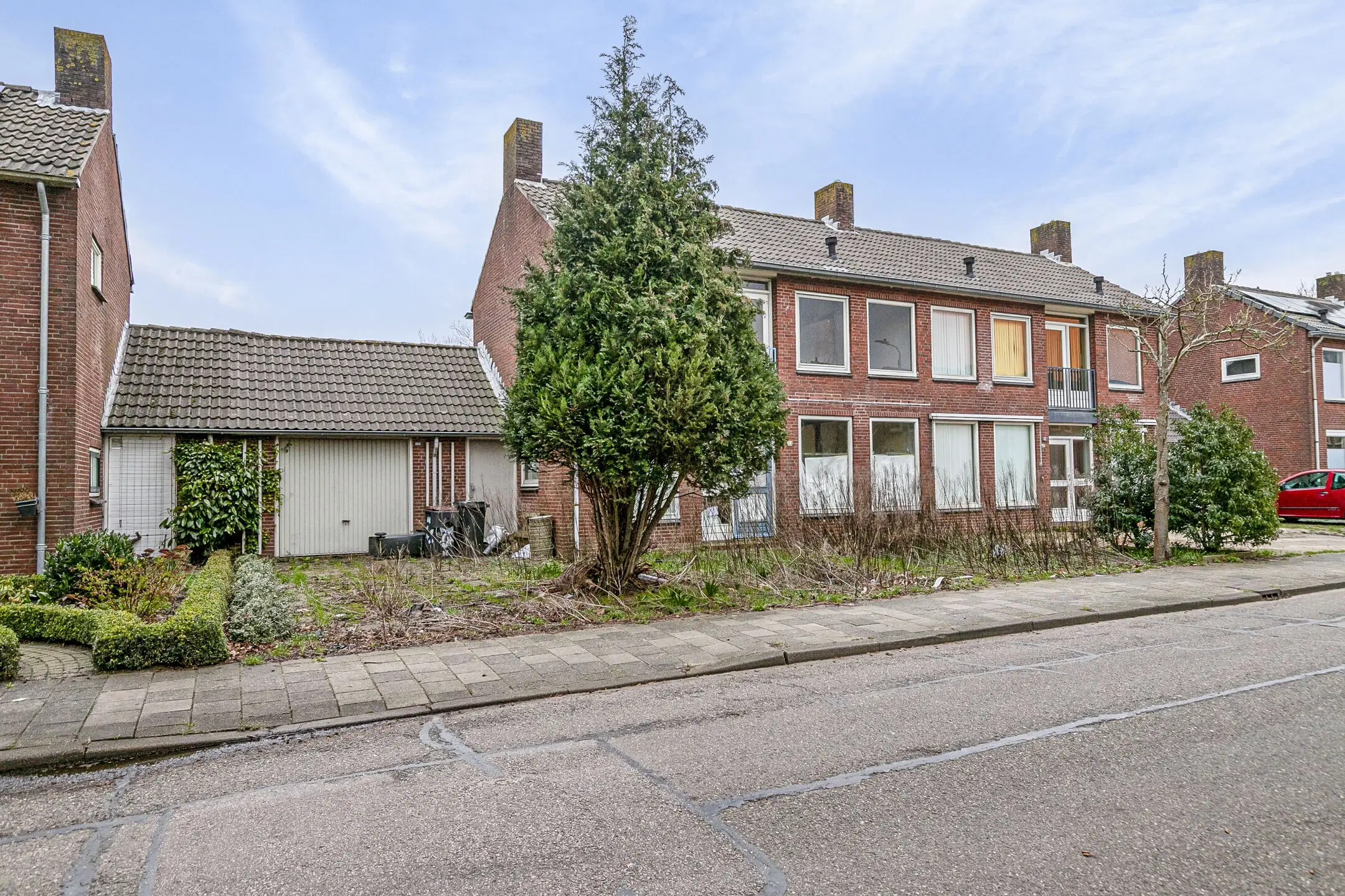 Nieuw-Vennep, Kerkstraat 44