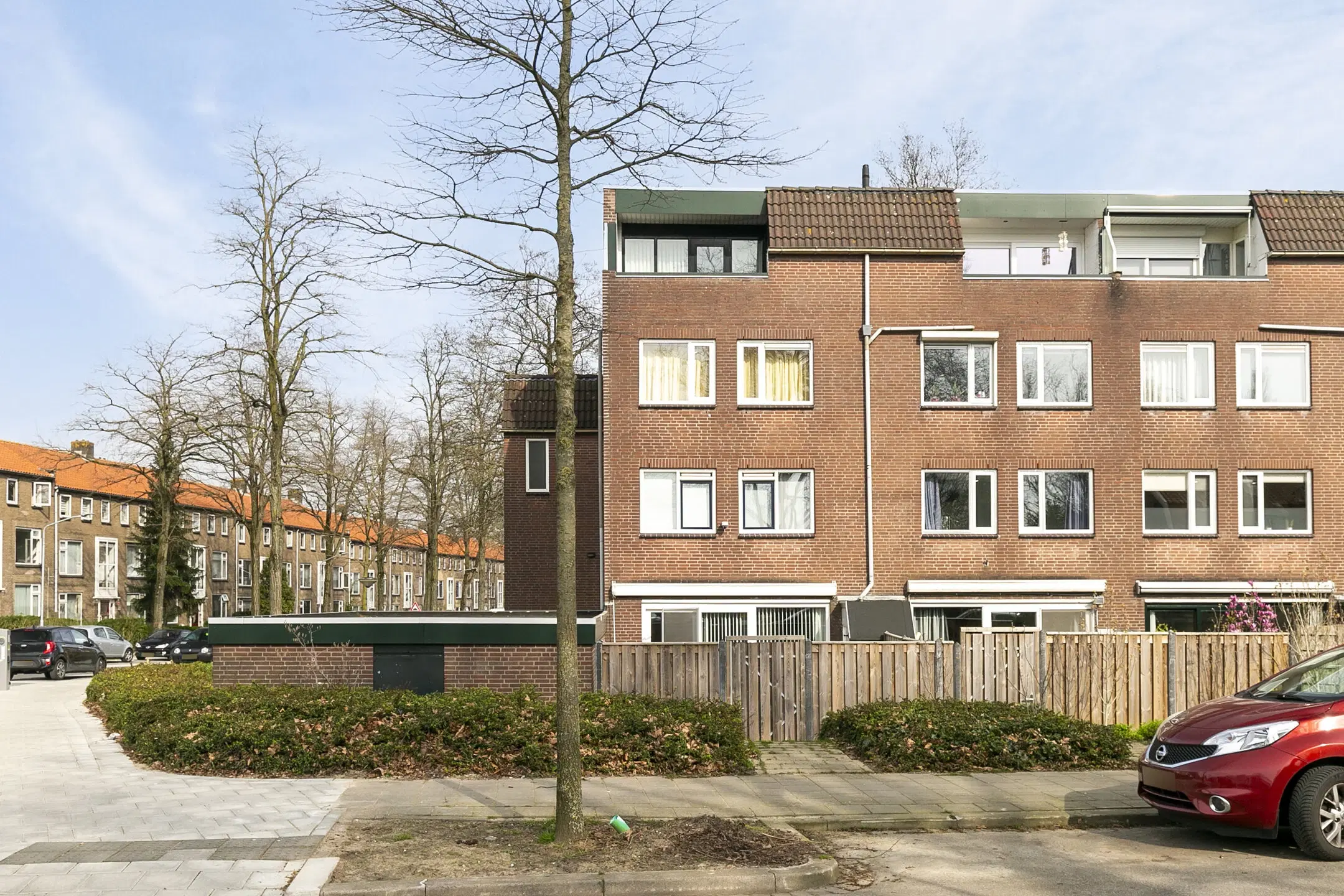 Dordrecht, Meindert Hobbemastraat 89