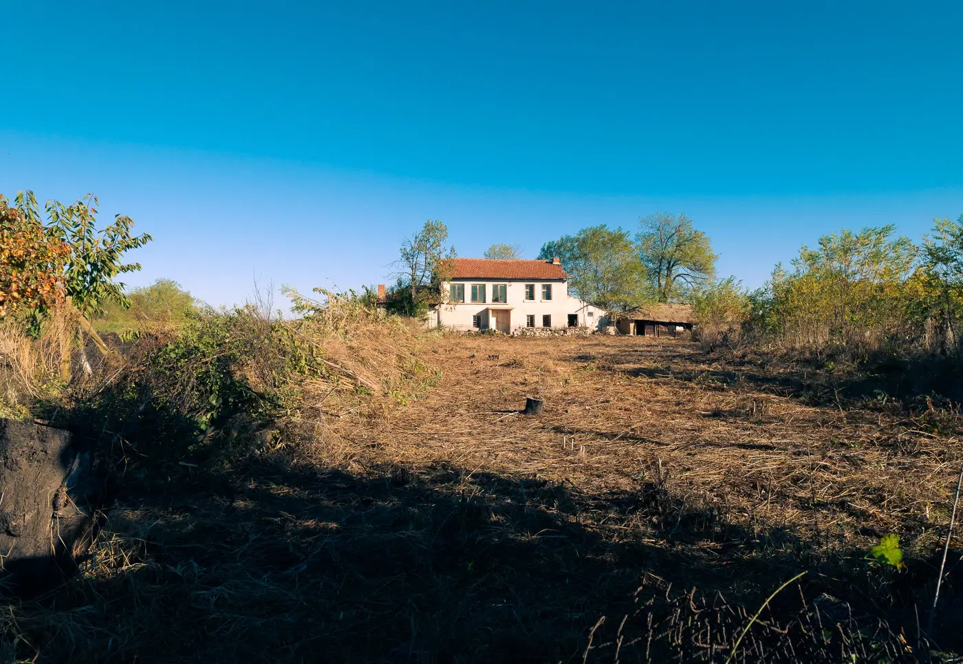 Stenen huis met 2 verdiepingen in Darzhava - Bulgarije