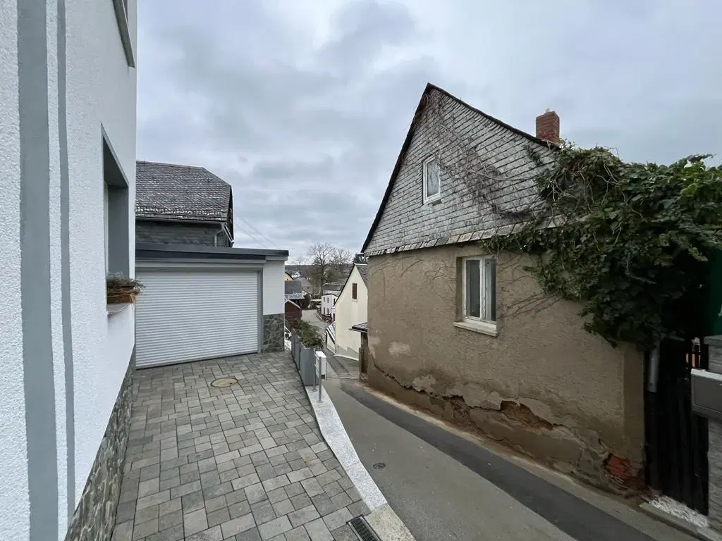 Vrijstaande woning met 2 verdiepingen in Langenwetzendorf - Duitsland
