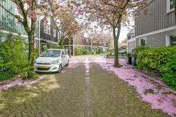 Almere, Kromgouw 62