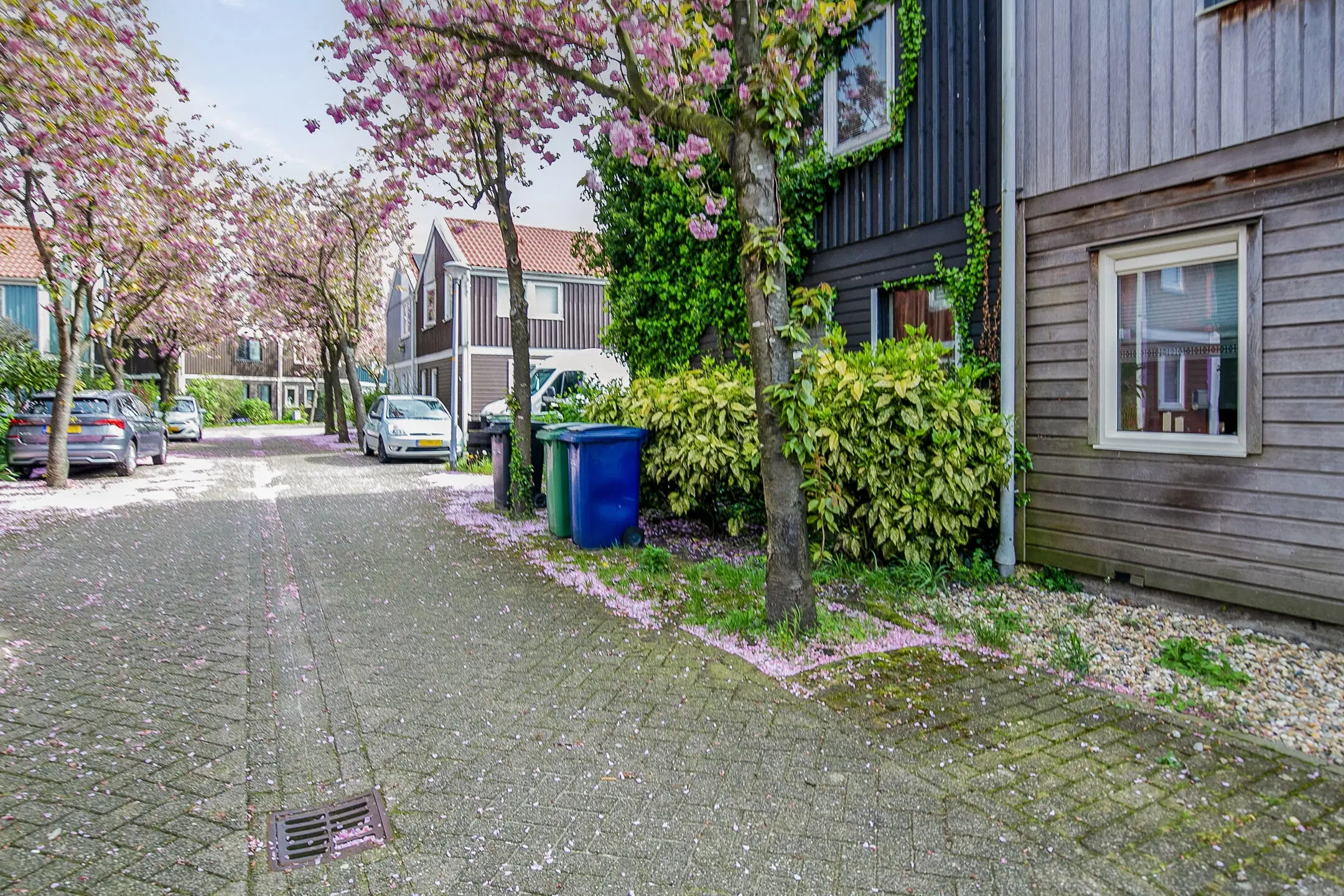 Almere, Kromgouw 62
