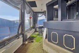 Voormalig restaurantschip ‘North Palace’ te Den Helder