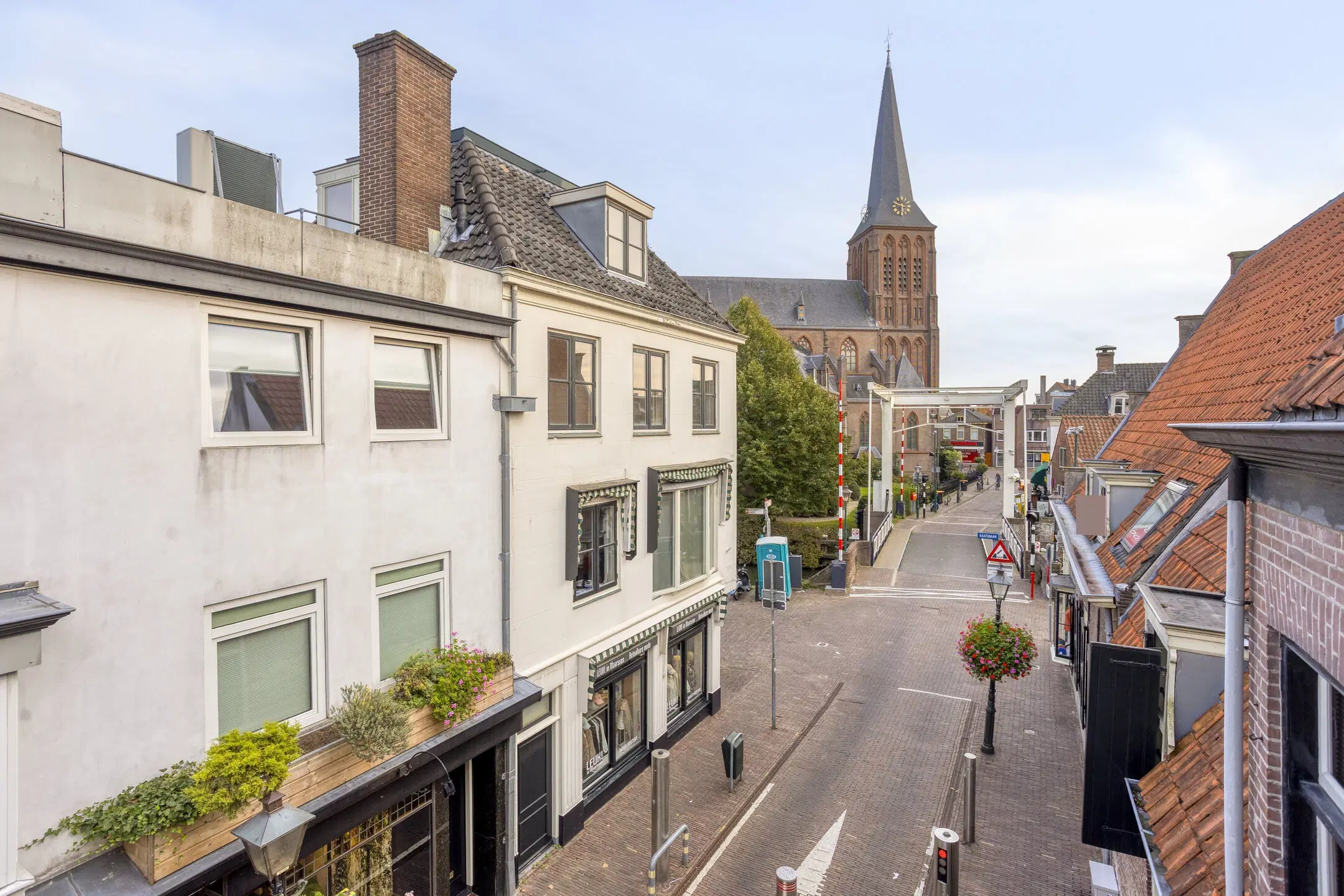 Combinatie: Maarssen, Kaatsbaan 1 / Lange Gracht 57
