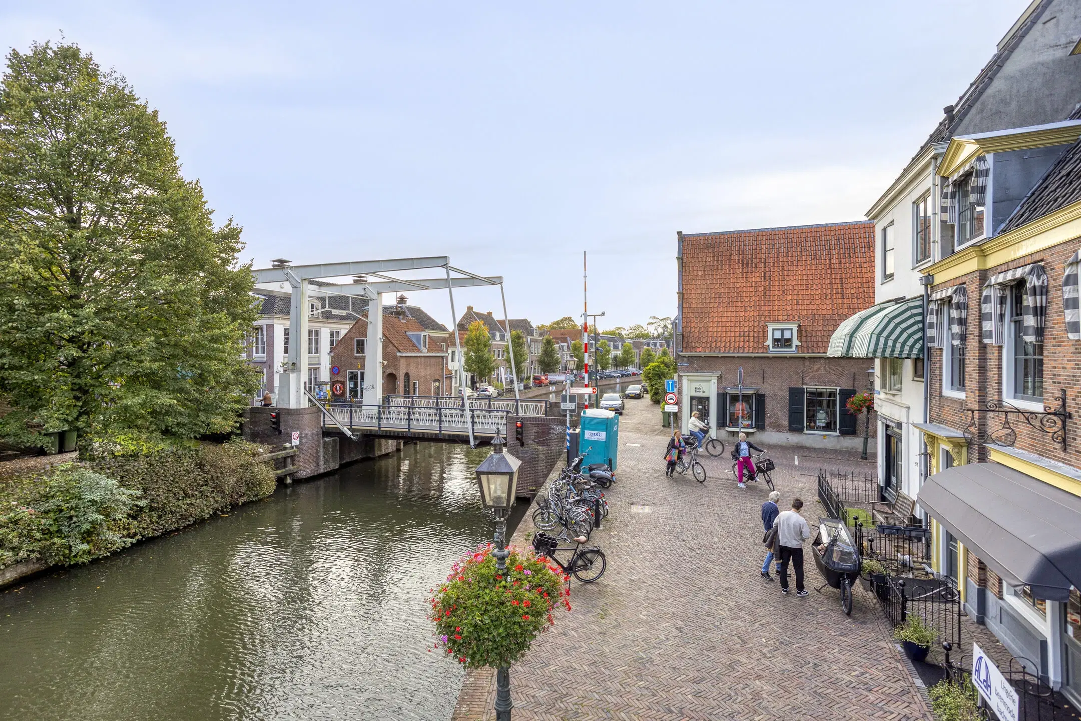 Combinatie: Maarssen, Kaatsbaan 1 / Lange Gracht 57