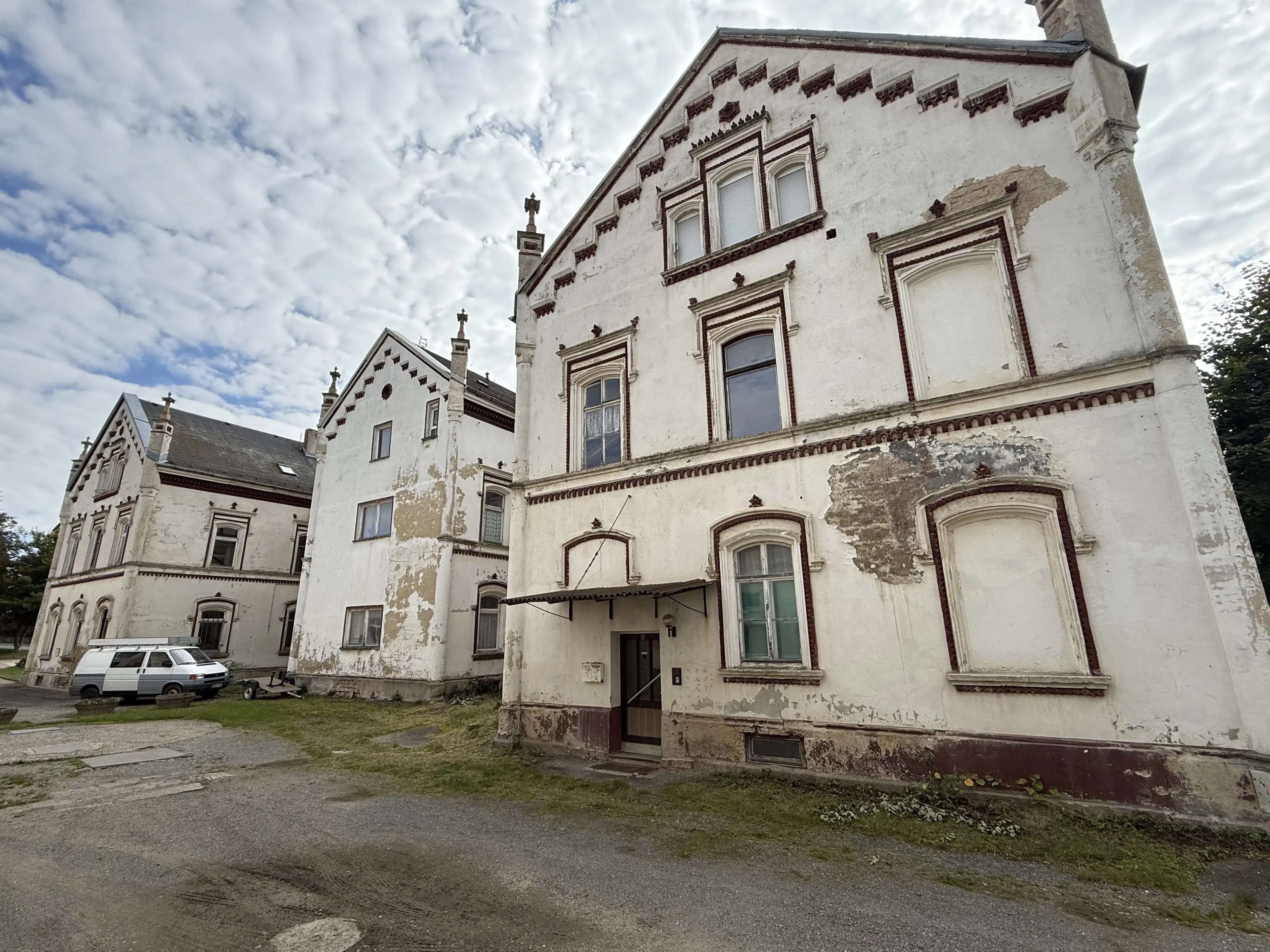 Beleggingsobject fabrikantenvilla in Mohlsdorf-Teichwolframsdorf, Thüringen - Duitsland