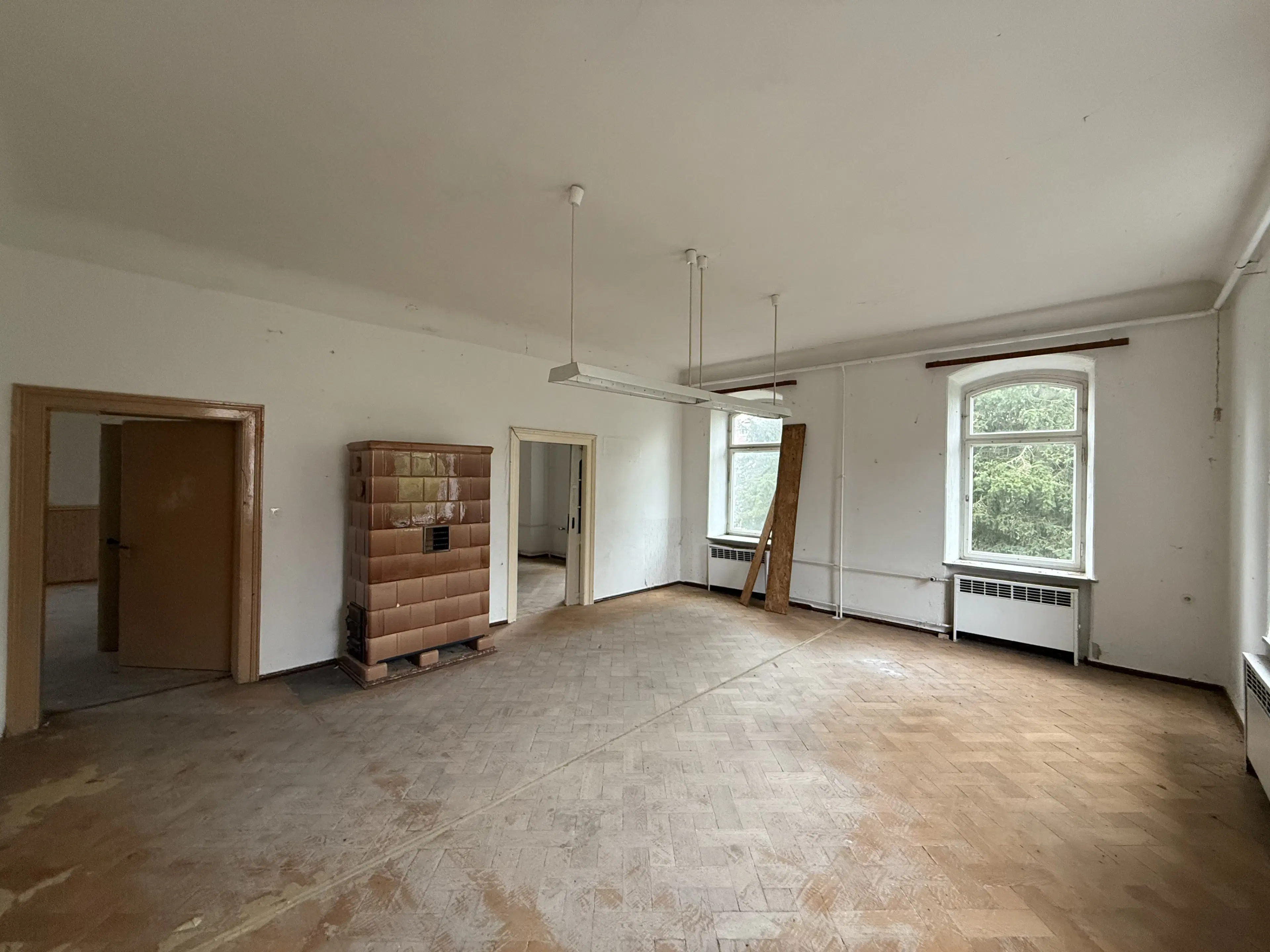 Beleggingsobject fabrikantenvilla in Mohlsdorf-Teichwolframsdorf, Thüringen - Duitsland