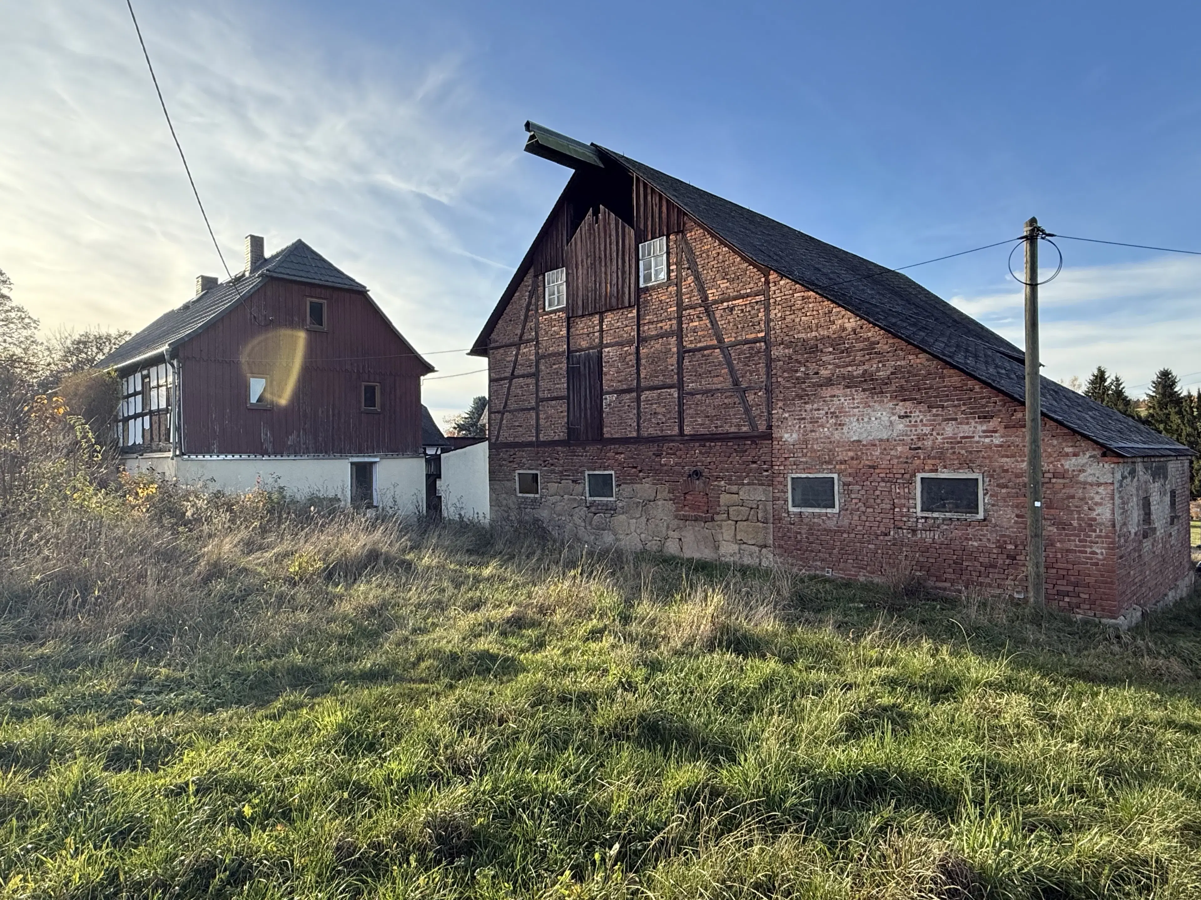 Idyllisch 4-zijdig landgoed met mogelijkheden tot B&B op perceel van 3.451 m² in Heinsdorfergrund - Duitsland