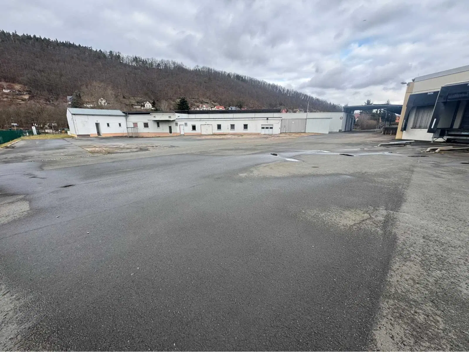 Productiefaciliteit (16,588m²) - Rudolstadt - Duitsland