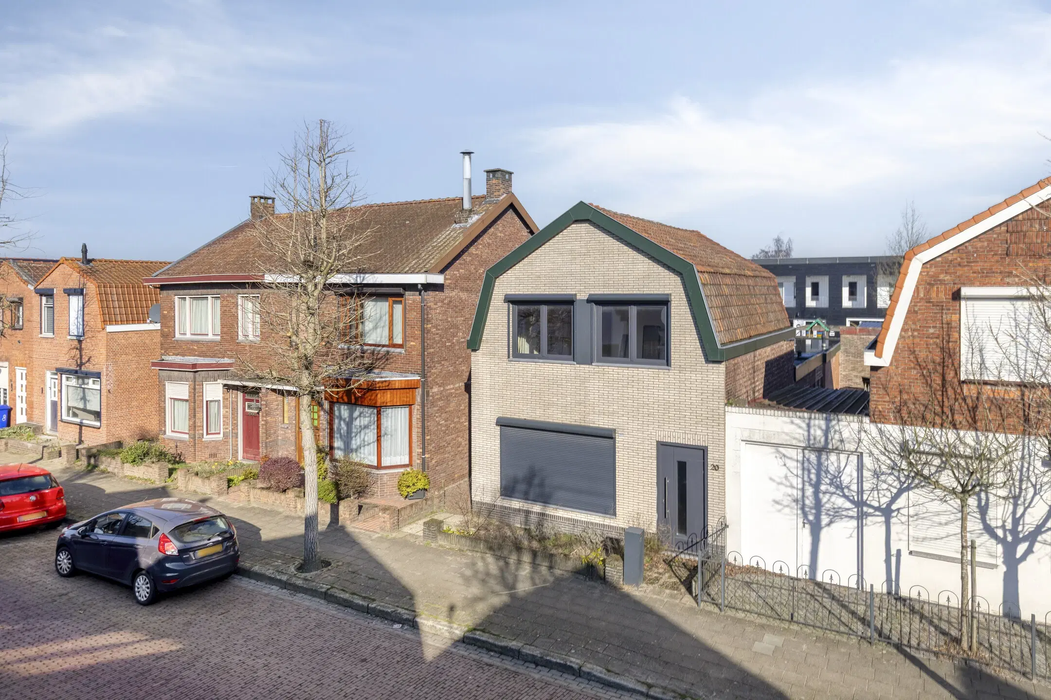 Sas van Gent, Westdam 20