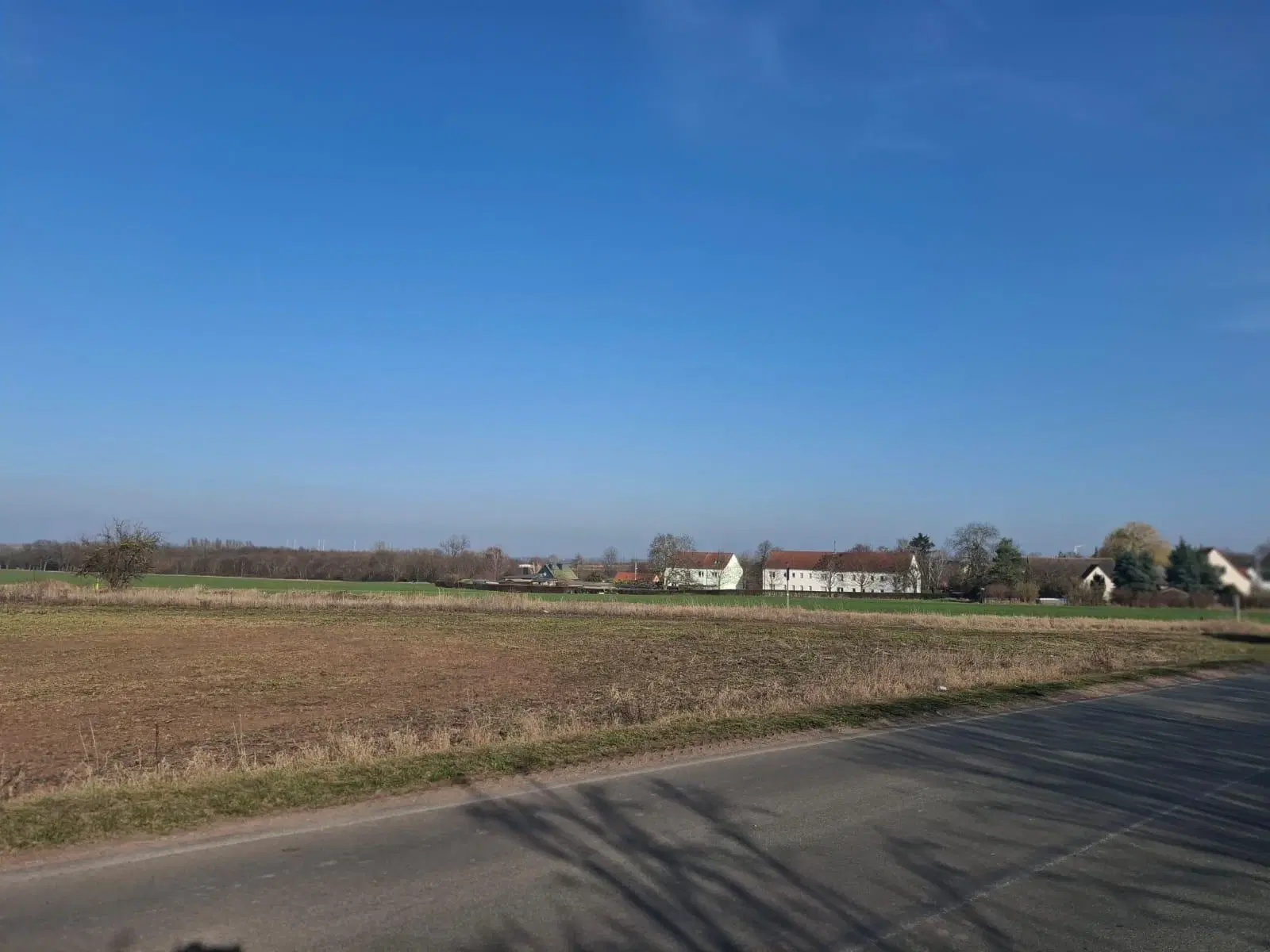 Vrijstaande eengezinswoning met bijgebouw in Könnern, OT Golbitz - Duitsland