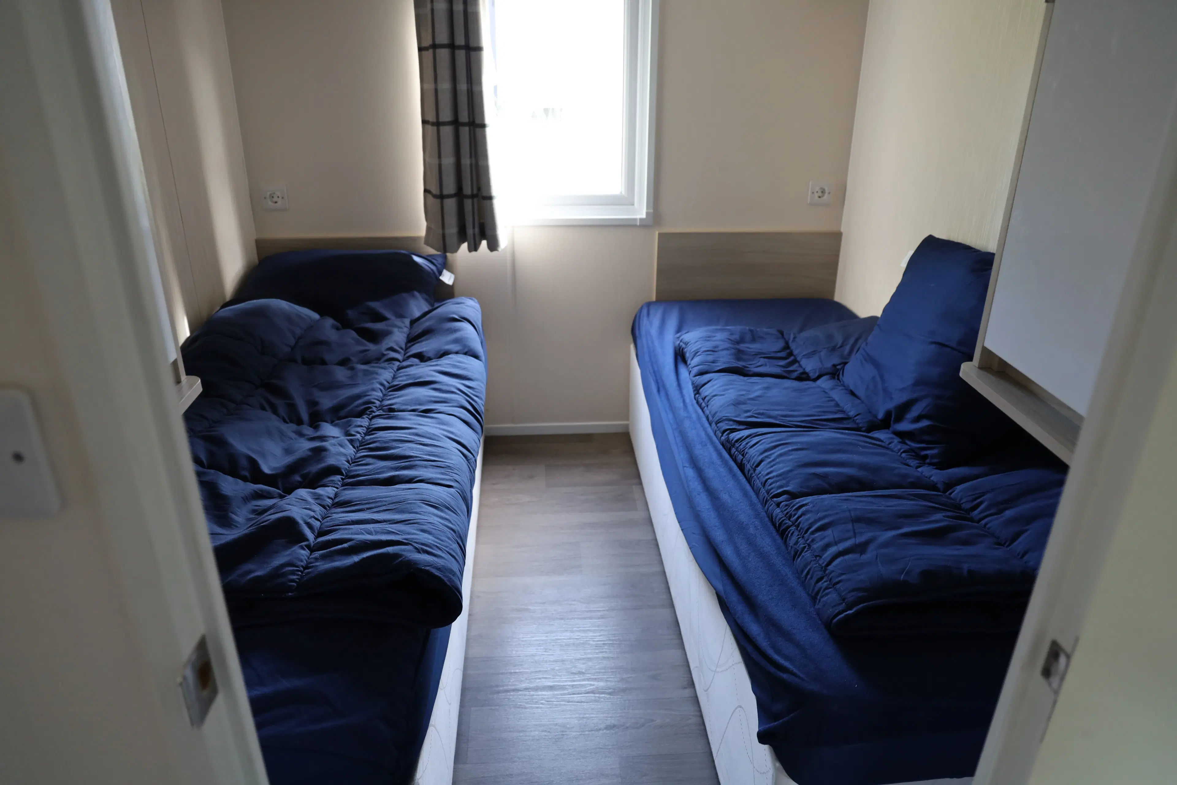 Biddinghuizen, Spijkweg 15 - P346