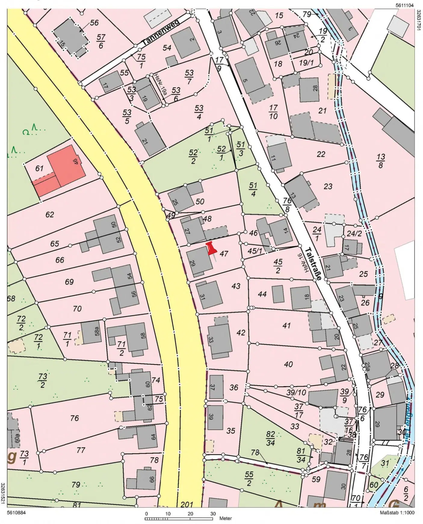 Vrijstaand vakwerkhuis op perceel van 406m2 in Illmenau, Duitsland
