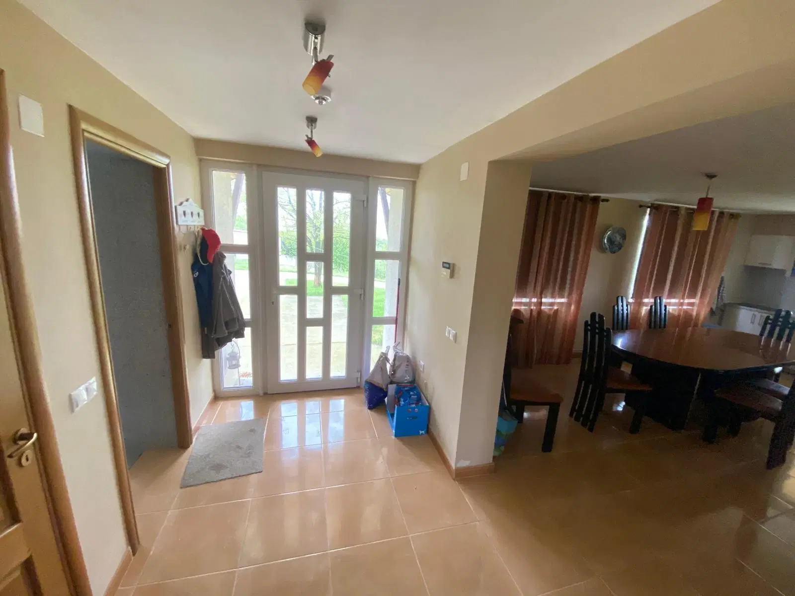 Degelijk gebouwd huis op 3.928 m² perceel in Valea Calugareasca, Judetul Prahova - Roemenië - 2008