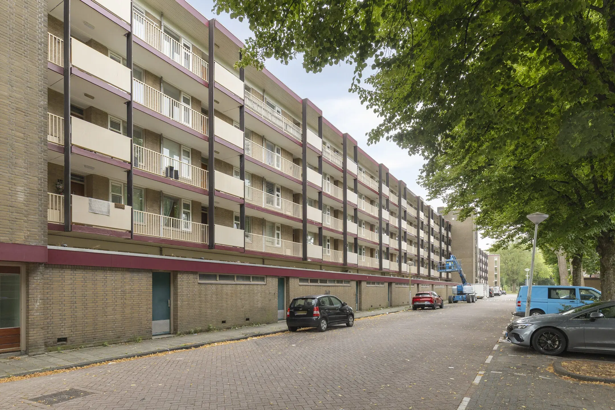 Amsterdam, Tussen Meer 234