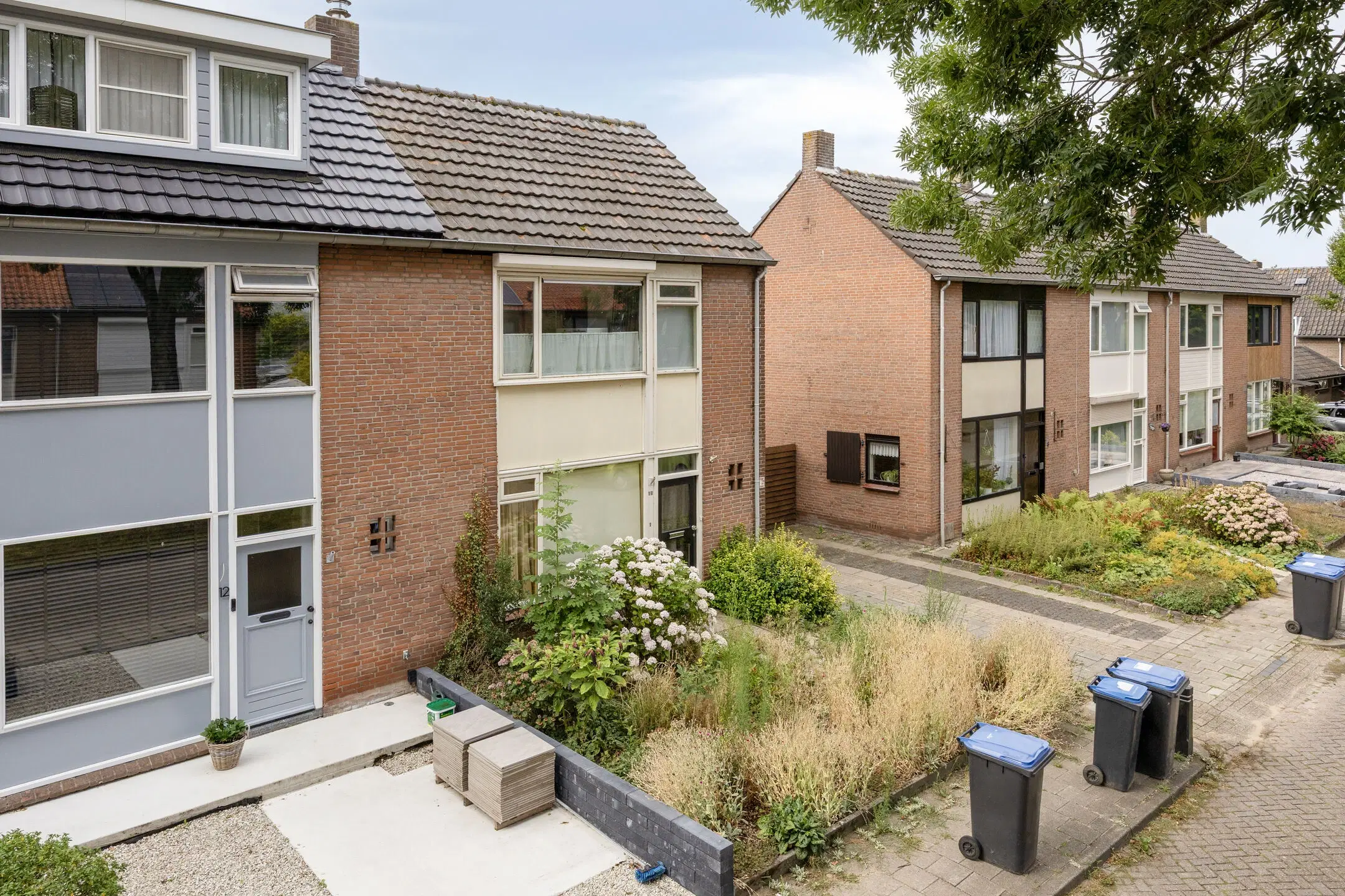 Genderen, Oegemastraat 10