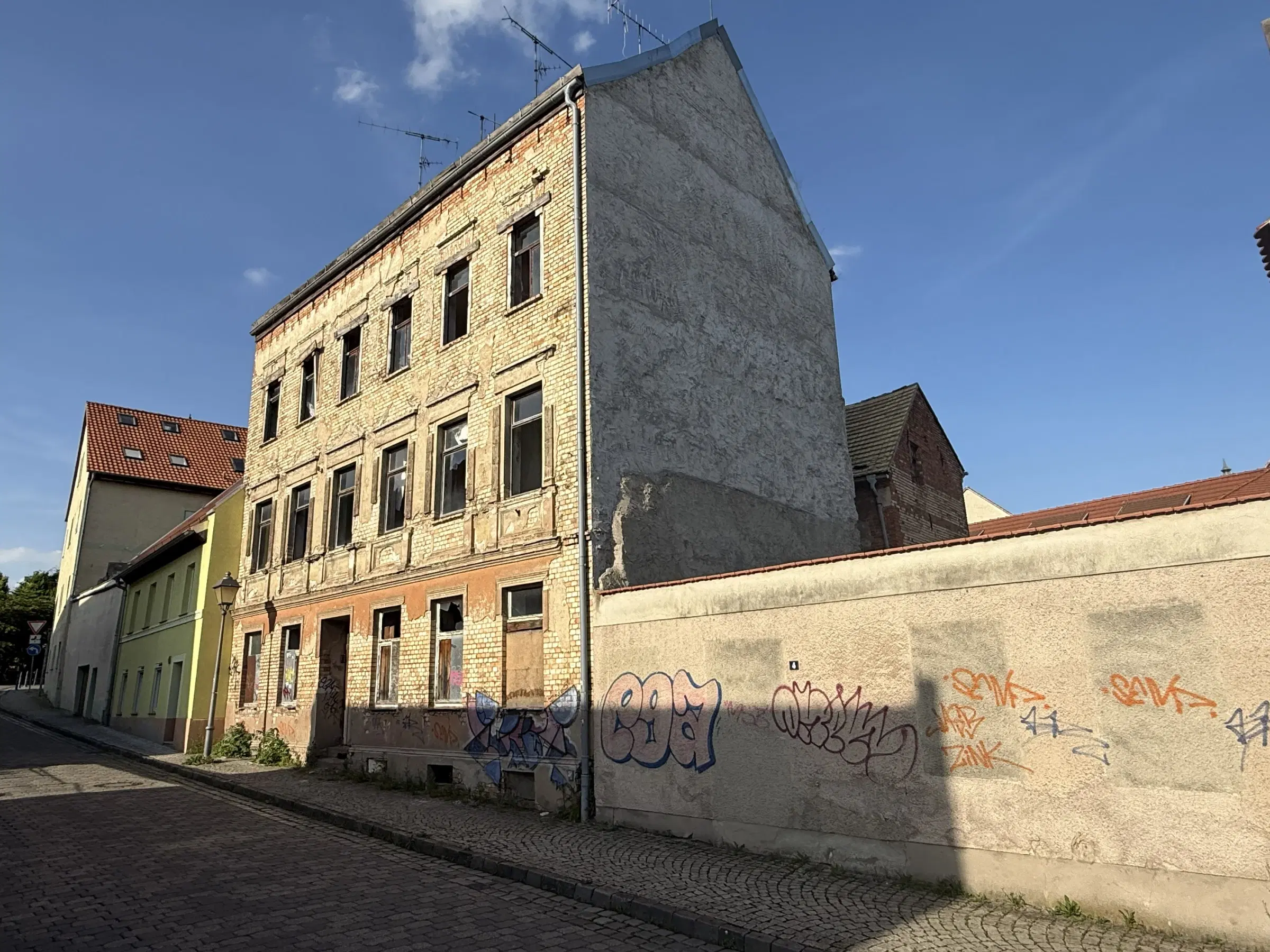Appartementengebouw met 5 wooneenheden in Lutherstadt Eisleben - Duitsland