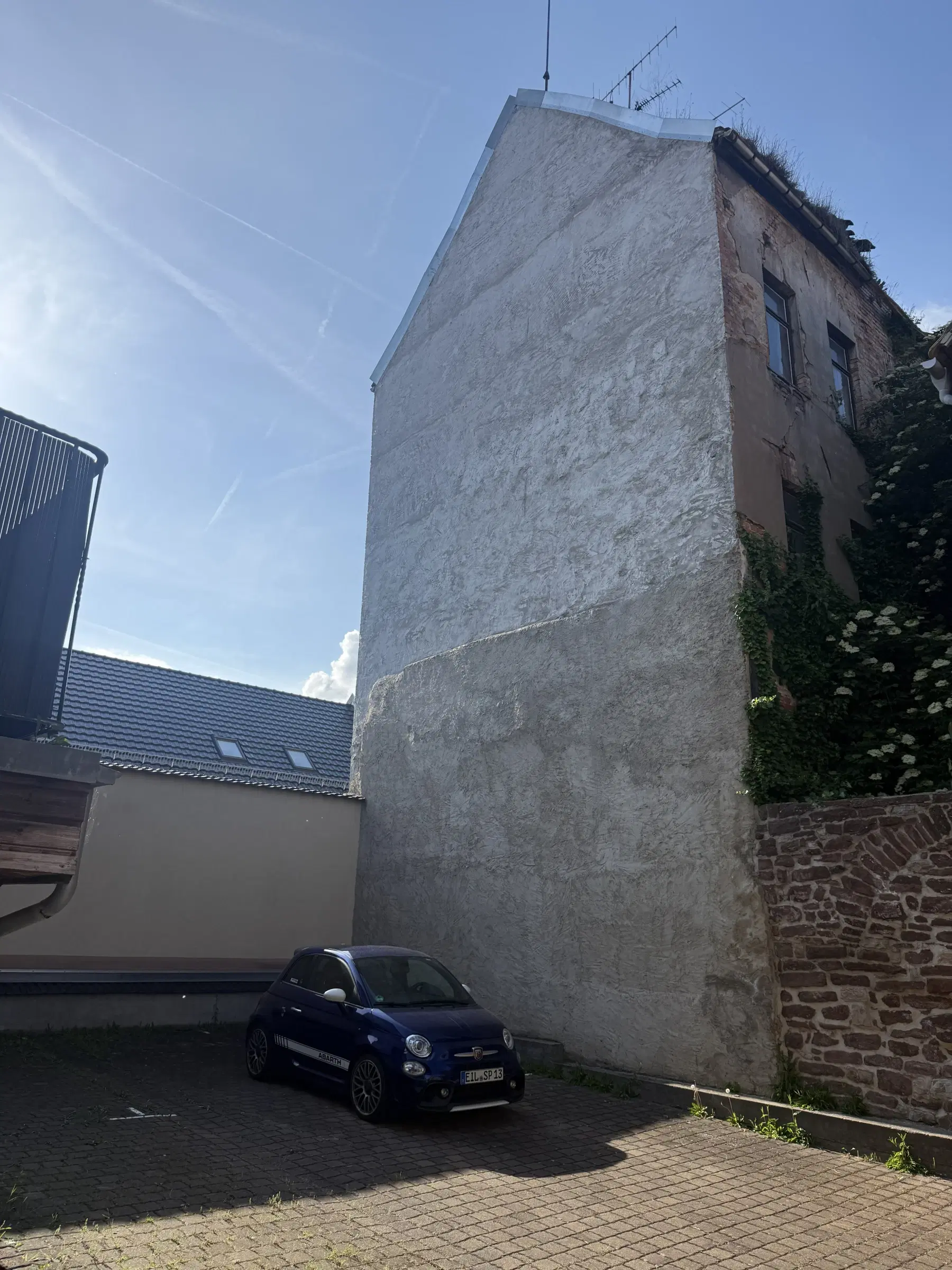 Appartementengebouw met 5 wooneenheden in Lutherstadt Eisleben - Duitsland