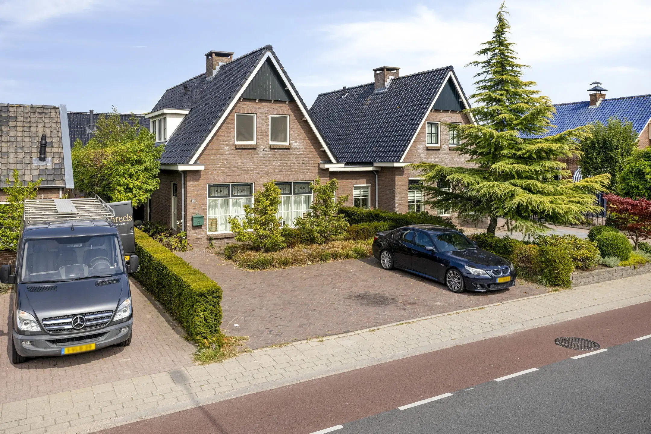 Wekerom, Lage Valkseweg 14 A