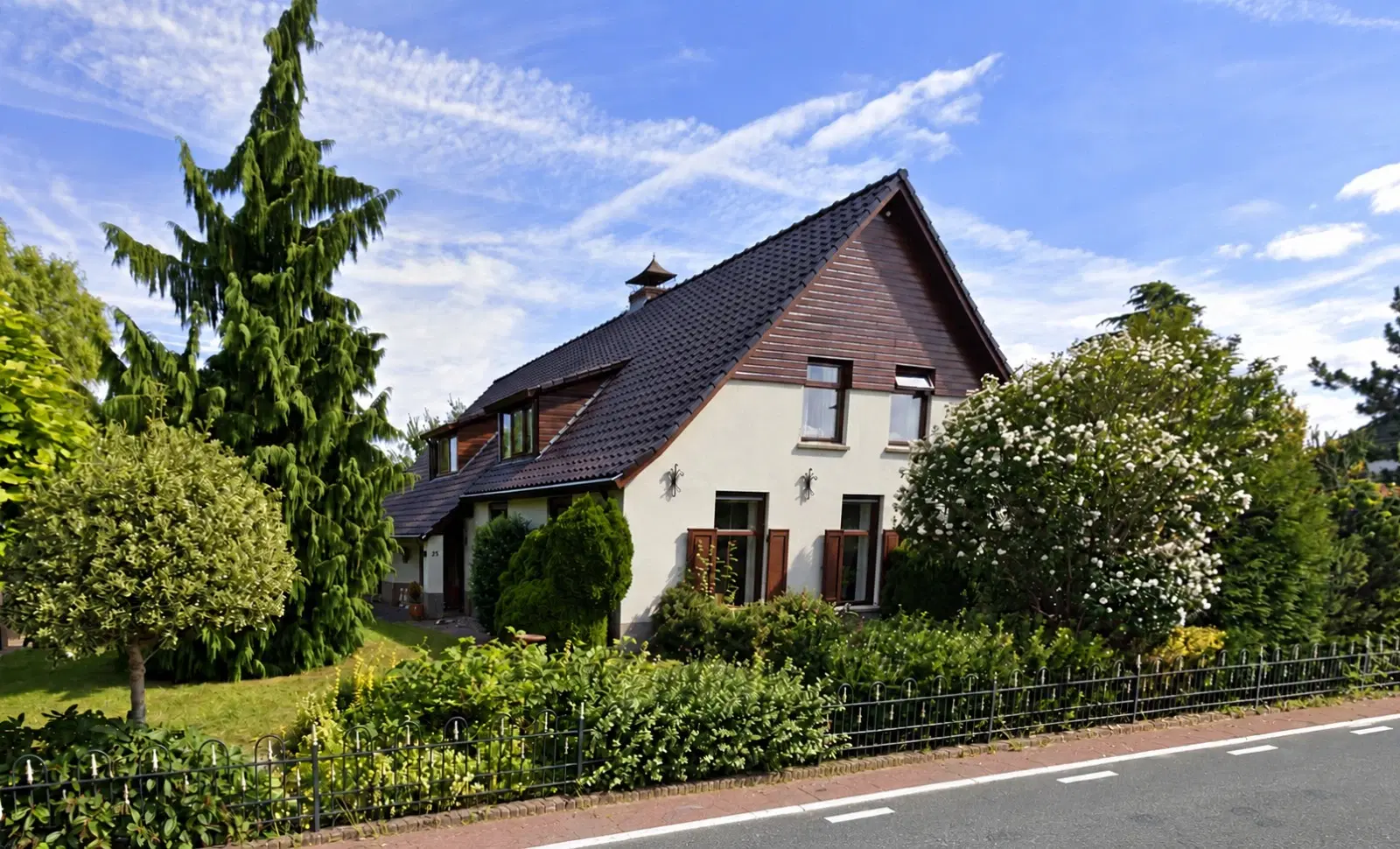 Groessen, Achtergaardsestraat 25