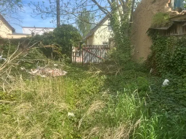 Vrijstaand landhuis op kavel van ca. 1.090 m², met schuur in Rohndorf (Südliches Anhalt) Halle-Leiptzig-Flughafen - Duitsland